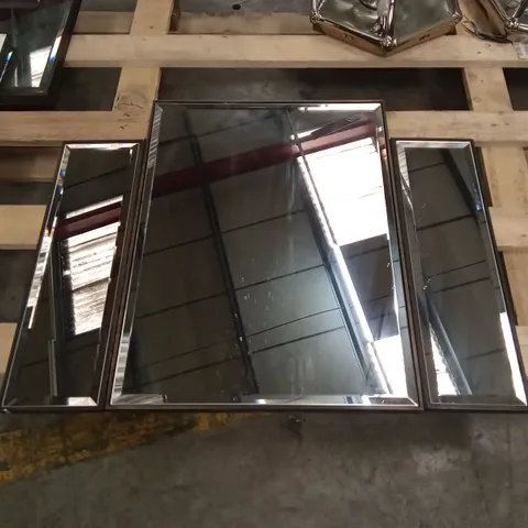 QUALITY DESIGNER CRYSTAL MIRROR WITH WINGS AND BRASS