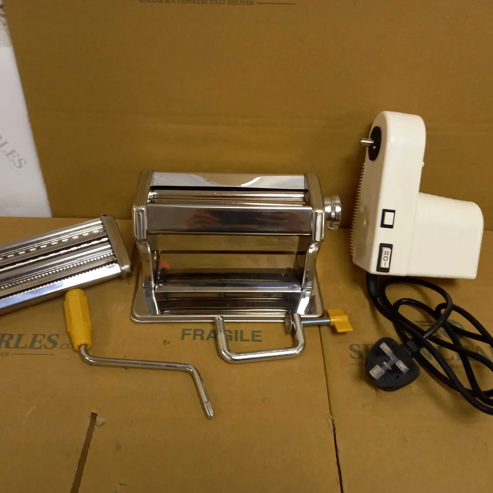PME ELECTRIC SUGAR CRAFT ROLLER & STRIP CUTTER