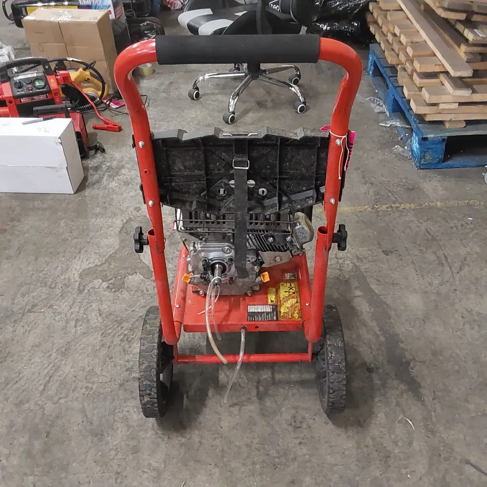 CLARKE TIGER 3000B PETROL PRESSURE WASHER