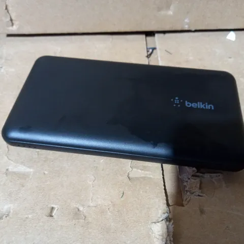 BELKIN BOOST CHARGE 3 PORT PORTABLE POWER BANK