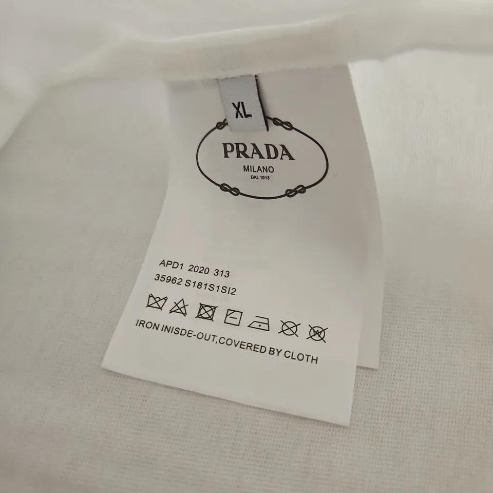Prada Milano White T-Shirt XL