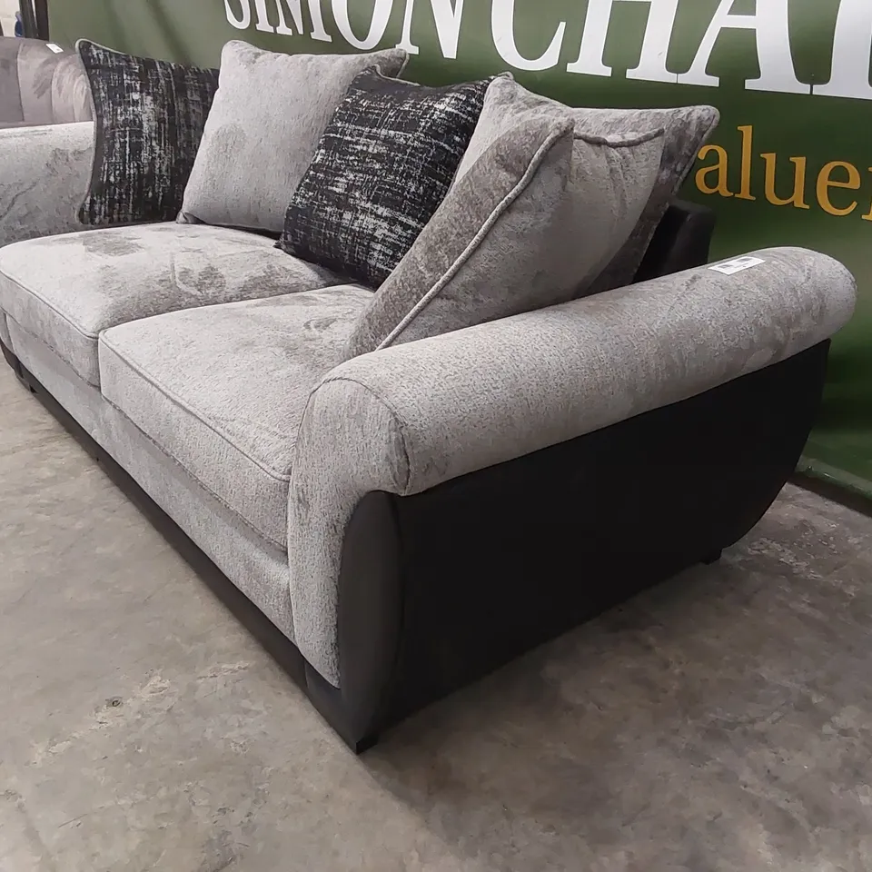 QUALITY BAGGED LANA 3 SEATER CHENILLE VELVET SOFA - GREY