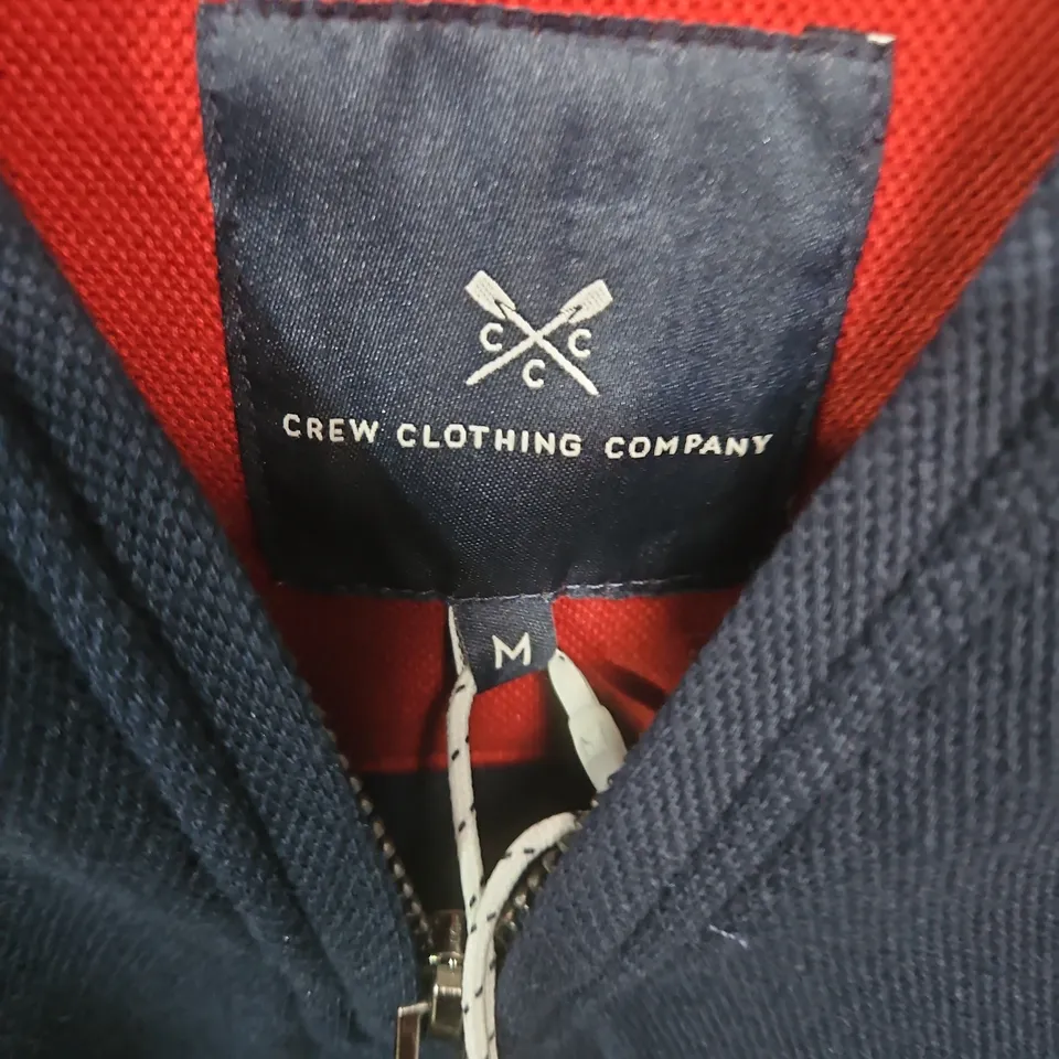CREW CLOTHING COMPANY MEN'S NAVY ZIP-NECK JUMPER, SIZE M