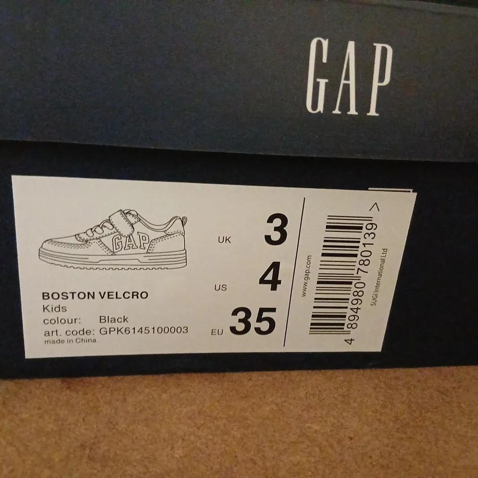 GAP BOSTON VELCRO TRAINERS - BLACK, UK 3 (EU 35)