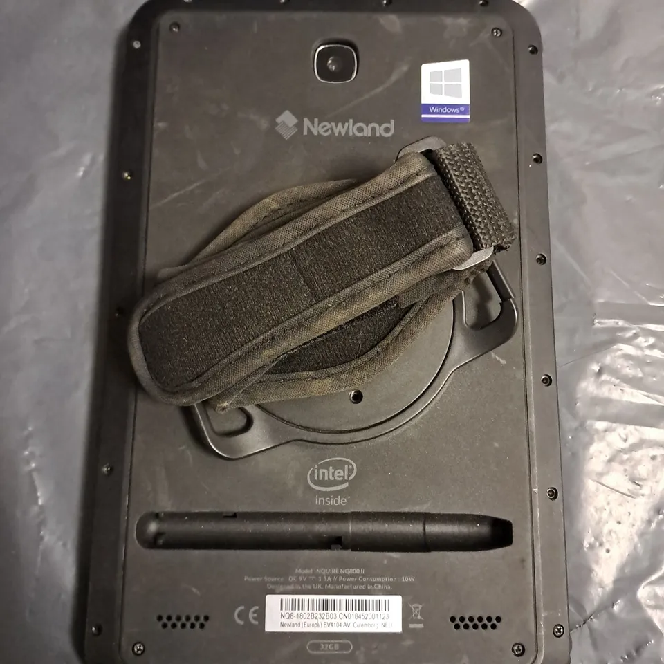 NEWLAND WINDOWS TABLET NQUIRE NQ800 2 WITH BARCODE SCANNER