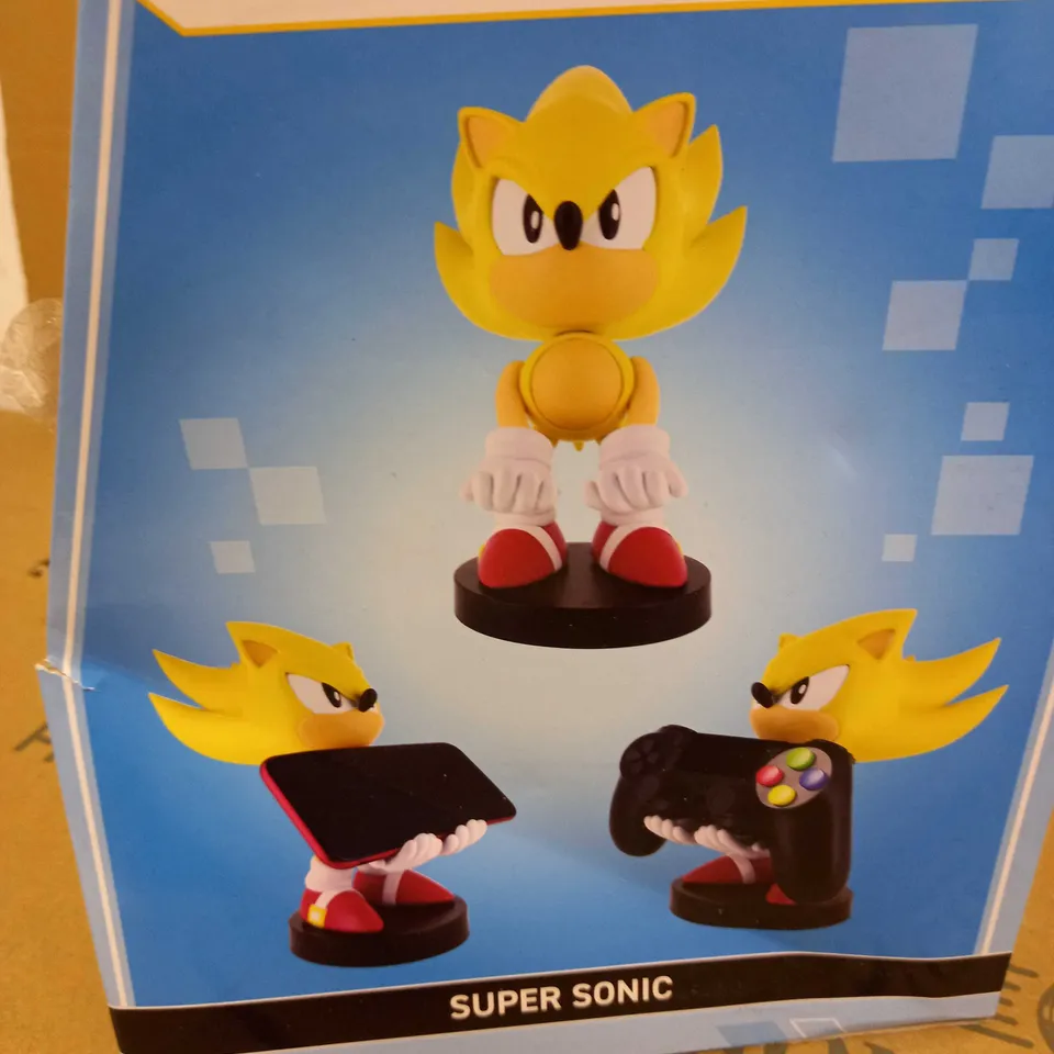 SONIC THE HEDGEHOG PHONE & CONTROLLER HOLDER