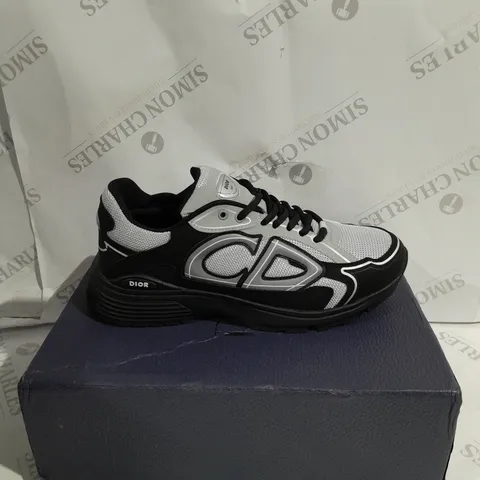 DIOR B30 SNEAKER TRAINERS SIZE 7