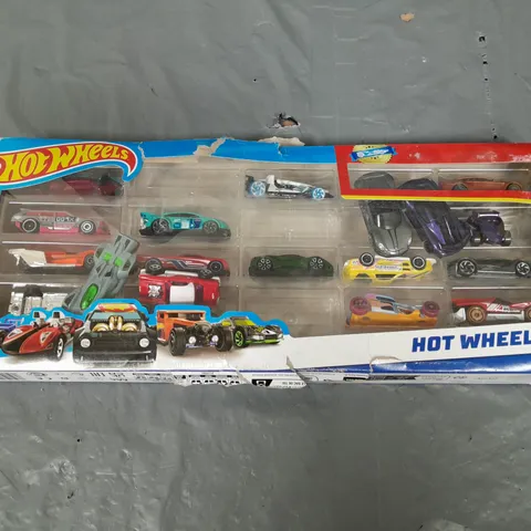 BOXED HOT WHEELS 20