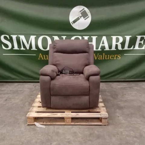 QUALITY DESIGNER POWER RECLINER ARMCHAIR