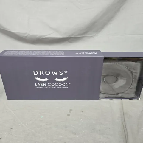 BOXED DROWSY LASH COCOON EYELASH-PROTECTING SLEEP MASK MIDNIGHT SHADOW