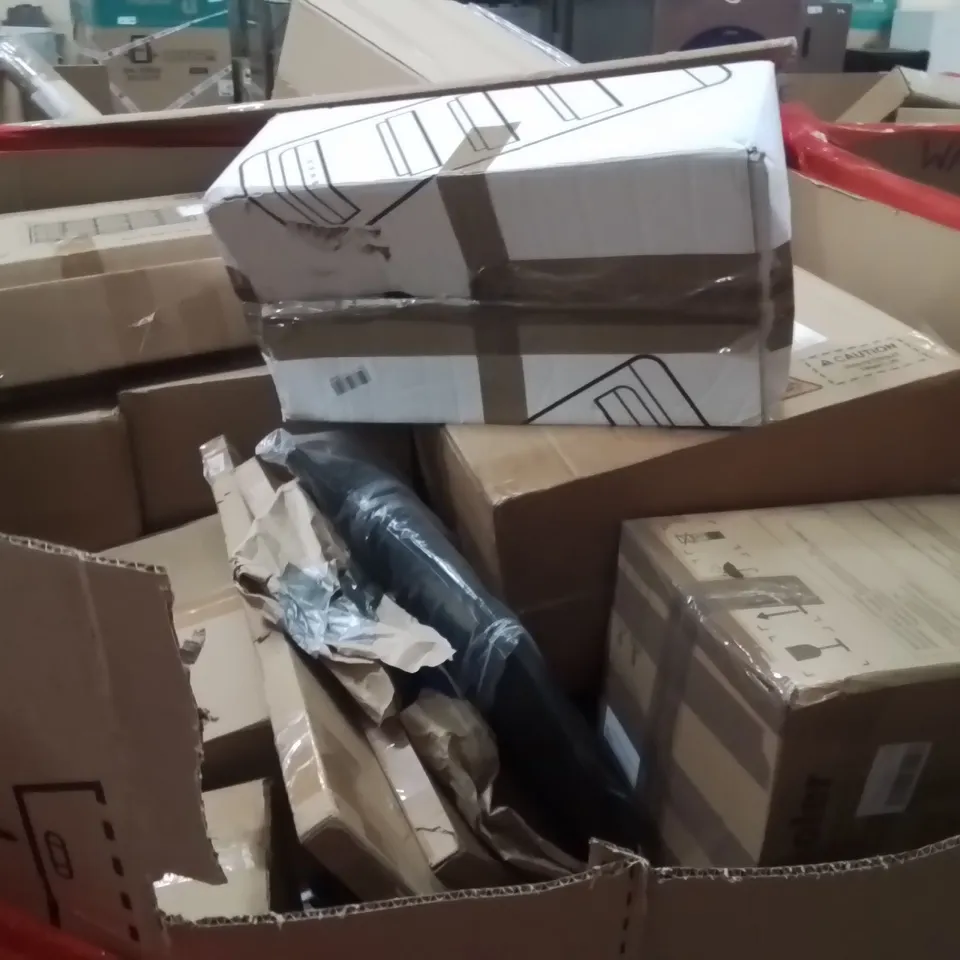 PALLET OF ASSORTED HOUSEHOLD GOODS AND PRODUCTS TO INCLUDE;LED BRIGHT PAD,POPUP BEACH TENT,AIR COOLER 