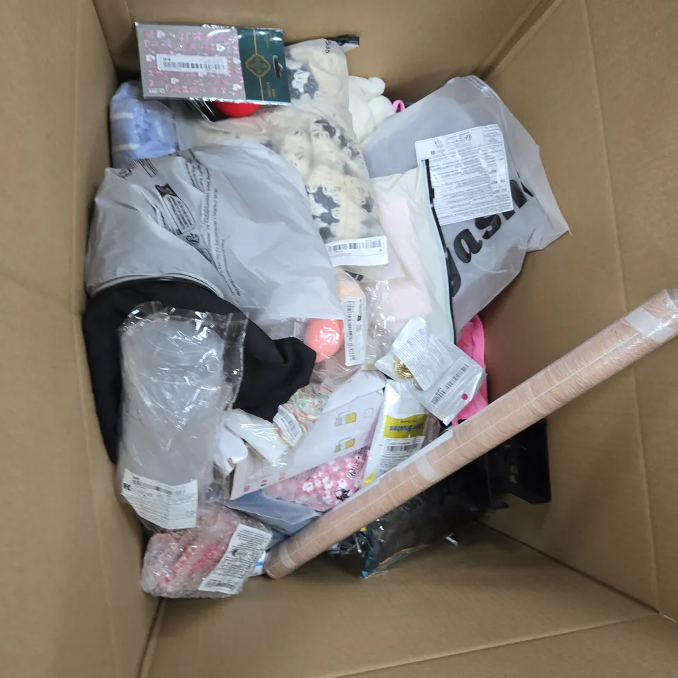 LARGE BOX OF APPROX 20 ASSORTED ITEMS