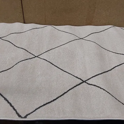 BRAND NEW PACO HOME HARAL 787 AREA RUG IN WHITE (80x150cm)
