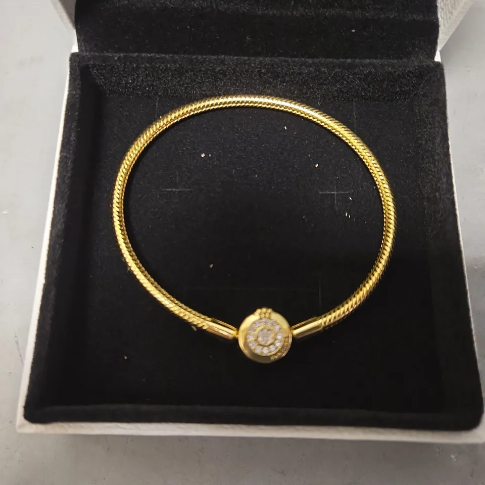 PANDORA MOMENTS SPARKLING CROWN O SNAKE CHAIN BRACELET 