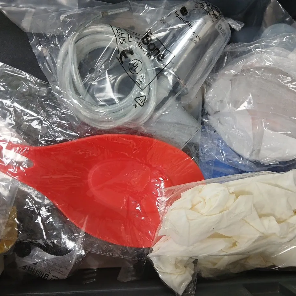 APPROXIMATELY 10 ASSORTED HOUSEHOLD ITEMS TO INCLUDE PIPE DREDGING MAINTENANCE AGENT, ETC