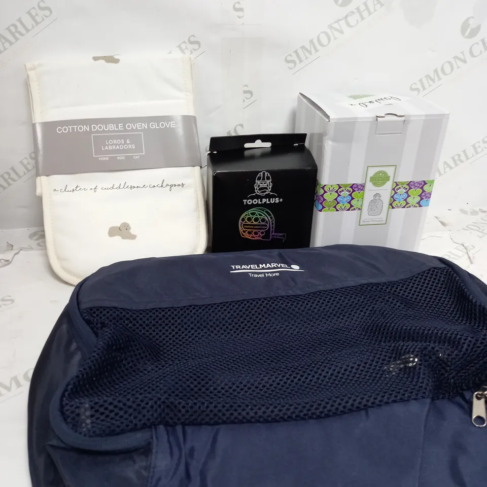 BOX OF APPROXIMATELY 15 ASSORTED ITEMS TO INCLUDE TRAVELMARVEL BAG, TOOLPLUS TAPE MEASURE, OVEN GLOVE ETC