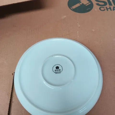 SET OF 8 WHITE ASSORTED MALACASA PORCELAIN PLATES (2 DIFFERENT SIZES)