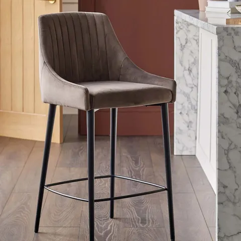BOXED DANETTI BLAKELY MOCHA VELVET BAR STOOL (1 BOX)