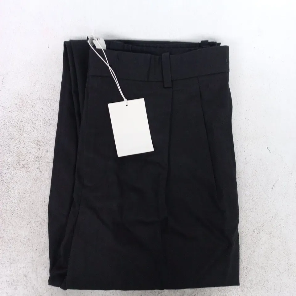 COS TROUSERS IN BLACK SIZE UK 36R