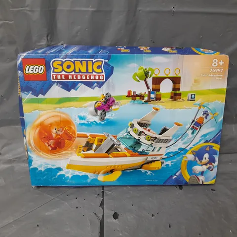 LEGO SONIC TAILS’ ADVENTURE BOAT 76997