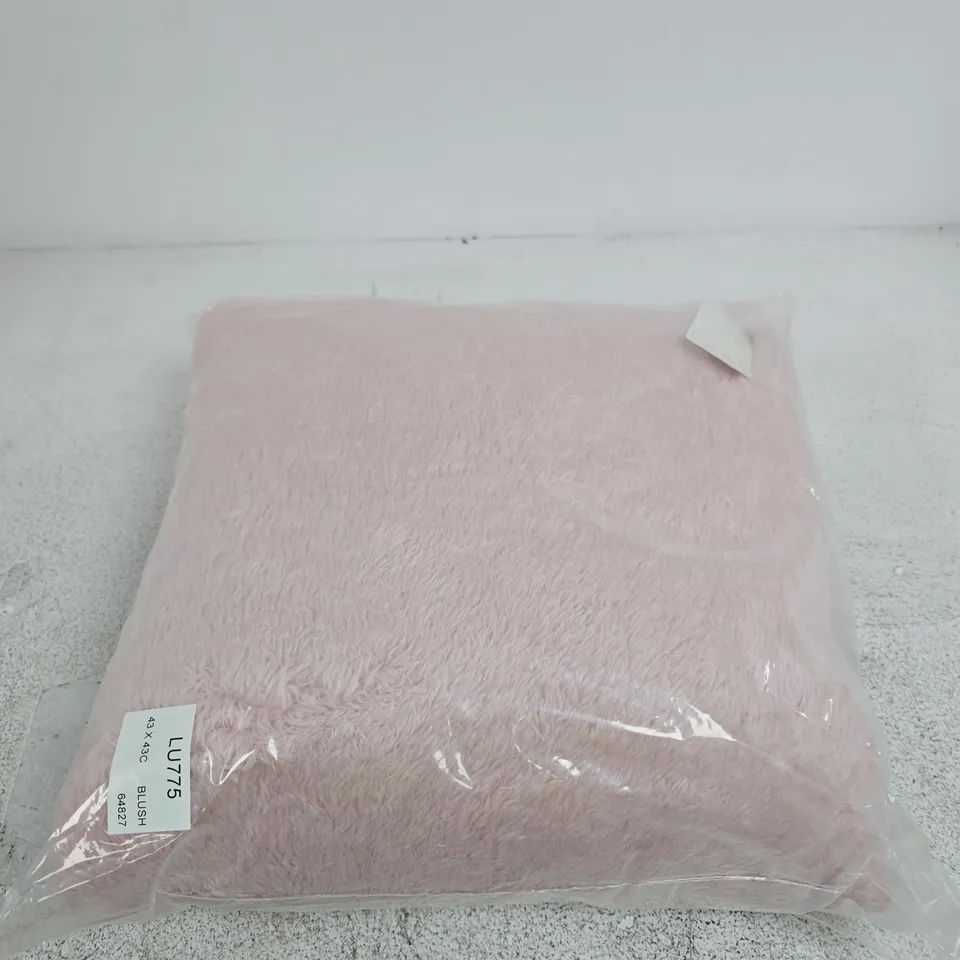HOME COLLECTION BLUSH PINK CUSHION – 43 X 43 CM