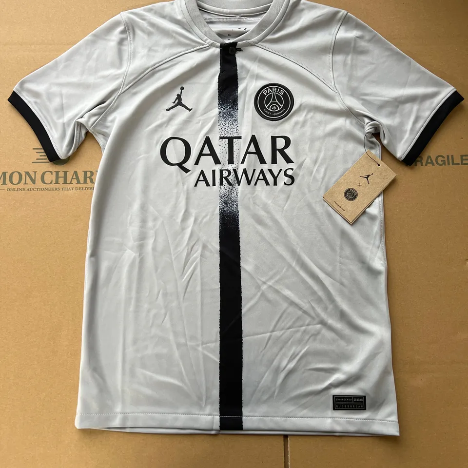 PARIS SAINT GERMAIN X JORDAN LARGE YOUTH TOP