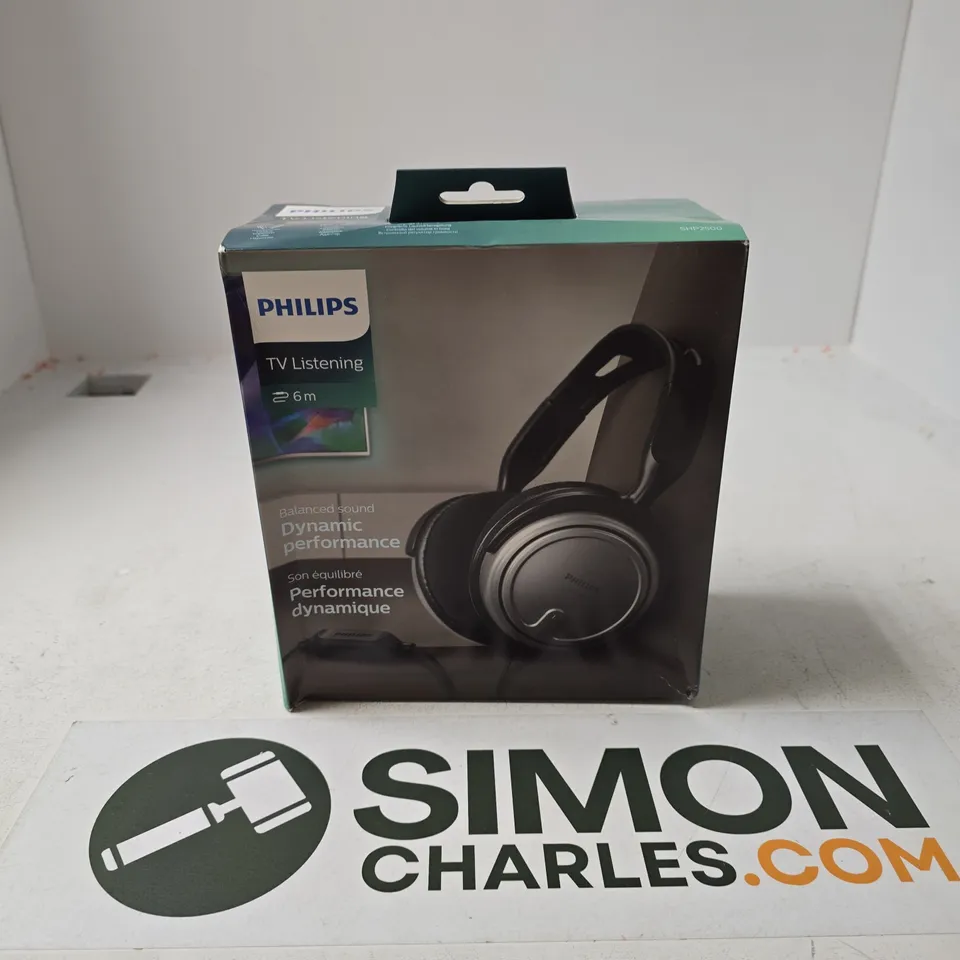 BOXED AND SEALED PHILIPS TV LISTENING BALANCED SOUND HEADPHONES