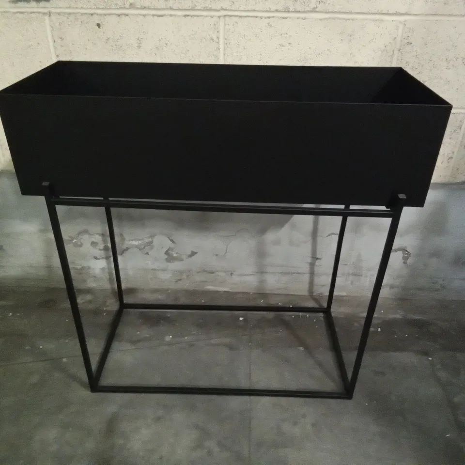 BRAND NEW BOXED MY HOME STORIES RAISED METAL PLANTER