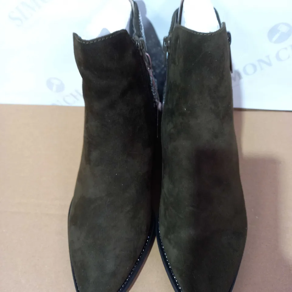 MODA IN PELLE KATREENA CRYSTAL ANKLE BOOT (KHAKI), SIZE 5 UK