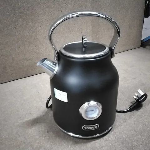 BOXED TOWER RENAISSANCE 1.7L KETTLE 