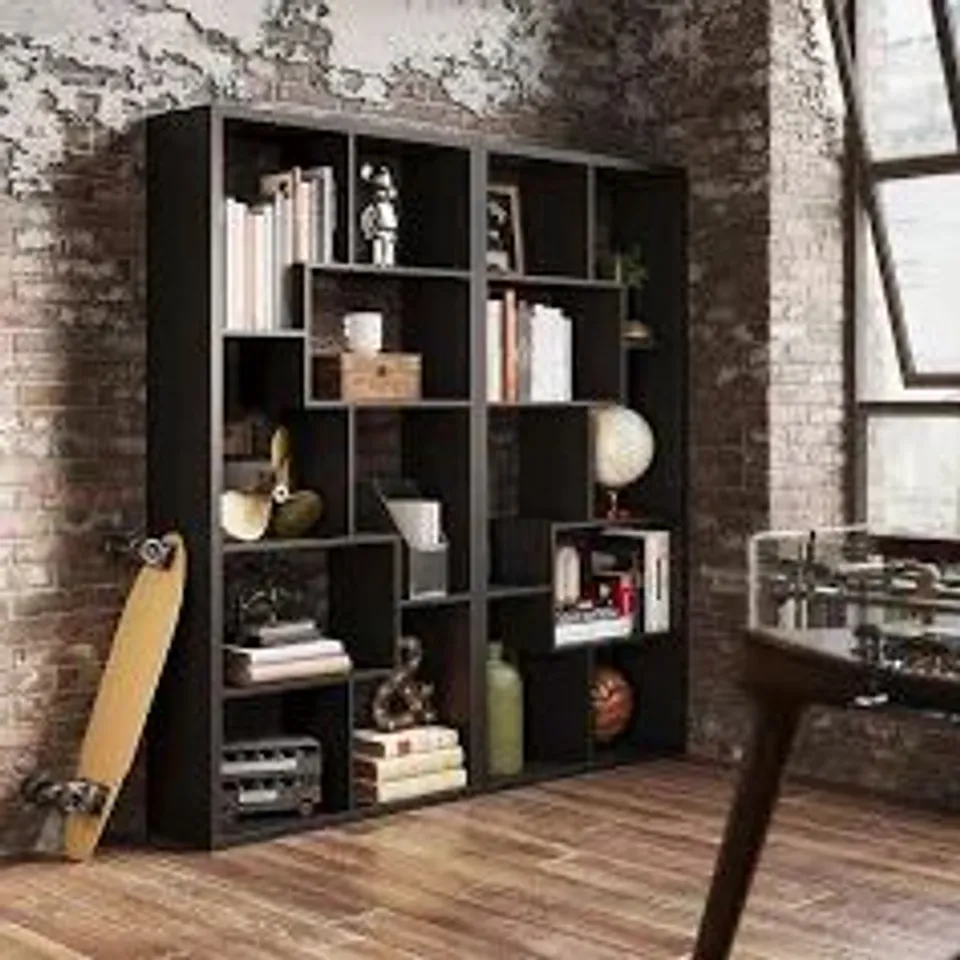 BOXED QUEBEC BLACK SHELVING UNIT
