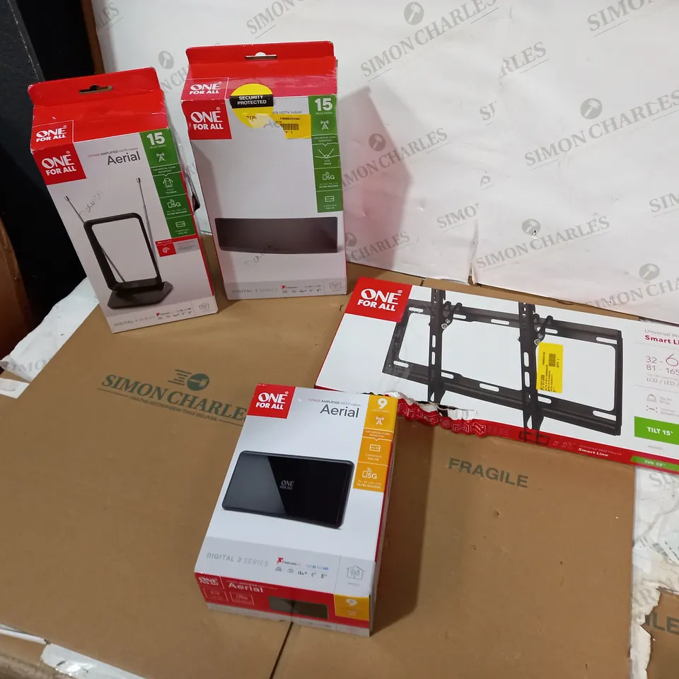 LOT OF 4 ASSORTED ONE FOR ALL ITEMS TO INCLUDE AERIALS AND TV MOUNT