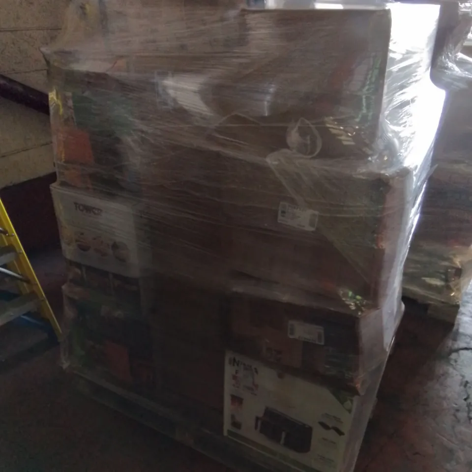 PALLET TO CONTAIN APPROXIMATELY  ASSORTED ELECTRONIC GOODS & PRODUCTS. INCLUDES