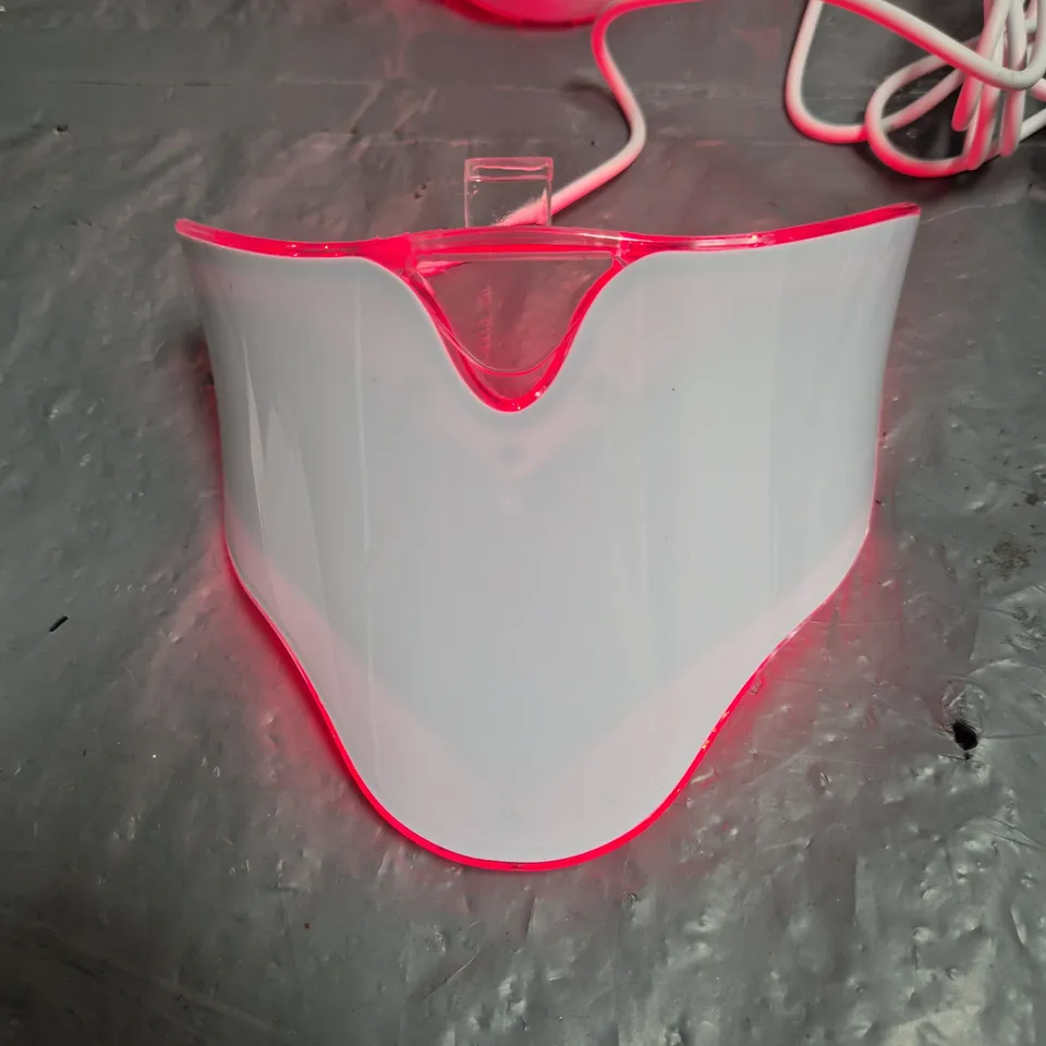 BOXED LUNA AND SKIN REGEN MASK SKIN REJUVENATING LED FACE AND NECK MASK