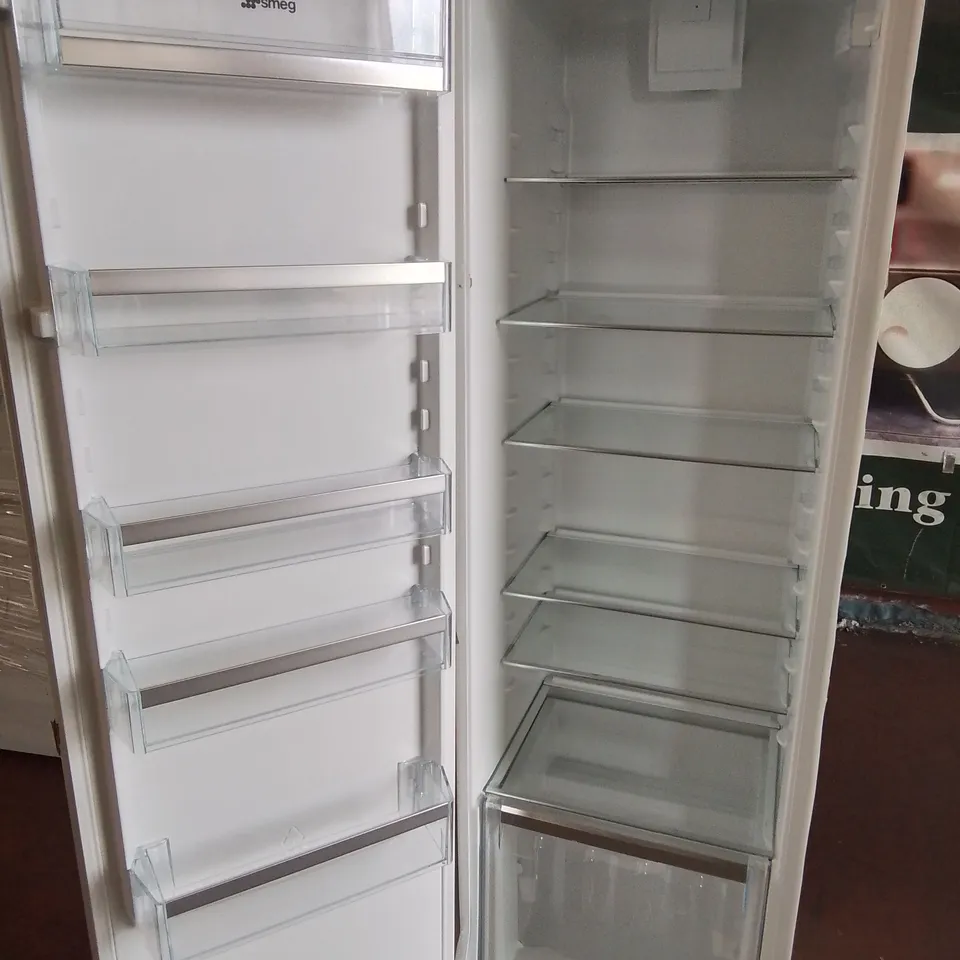 SMEG RI3235 INTEGRATED FRIDGE