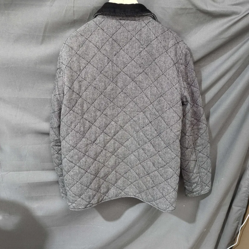 GREY QUILTED DIAMOND-PATTERN JACKET, MEN'S CASUAL COAT (S/M/L/XL) - SIZE M 