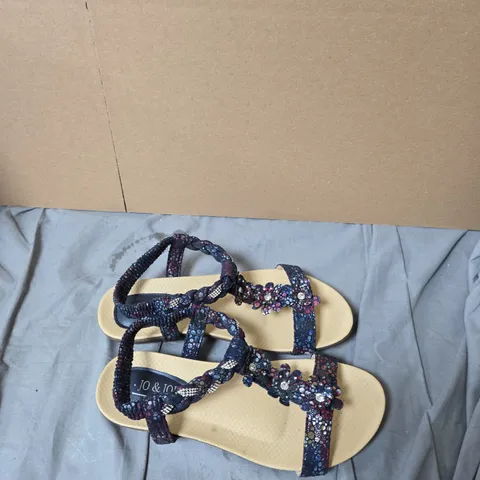 JO & JOE FLORAL BEADED SANDALS β WOMEN'S, UK 6