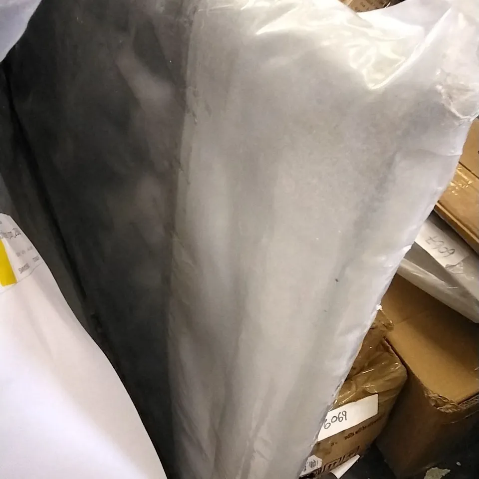 WRAPPED DESIGNER FREY FABRIC BUTTON BACK KINGSIZE HEADBOARD 