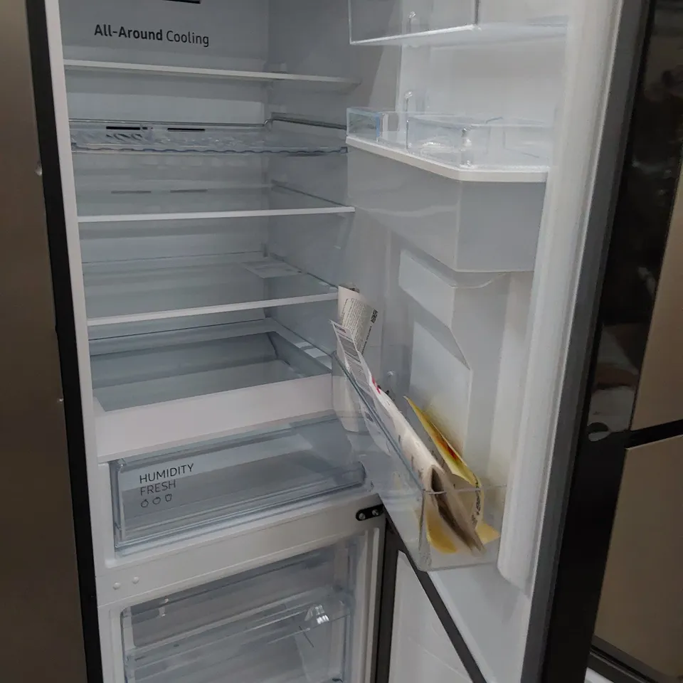 SAMSUNG TALL FRIDGE FREEZER BLACK WITH WATER DISPENCER RB34T632EBN
