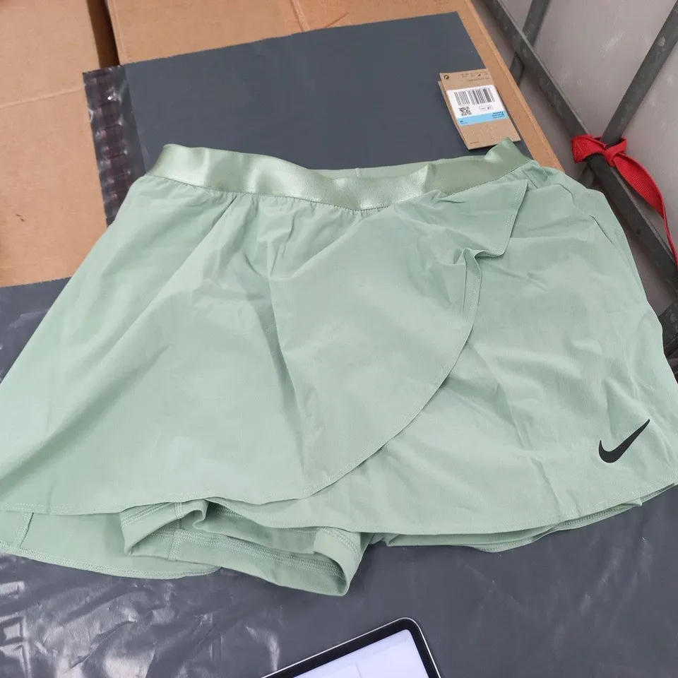 Nike Women's Dri-FIT Tennis Shorts – Sage Green, Size M