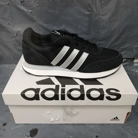 PAIR OF ADIDAS RUN 60S TRAINERS - 8 