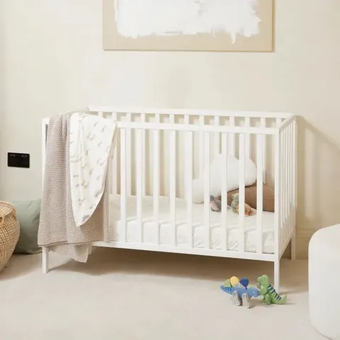 BOXED ICKLE BUBBA THE HARTLEY CLASSIC COT - WHITE (1 BOX)