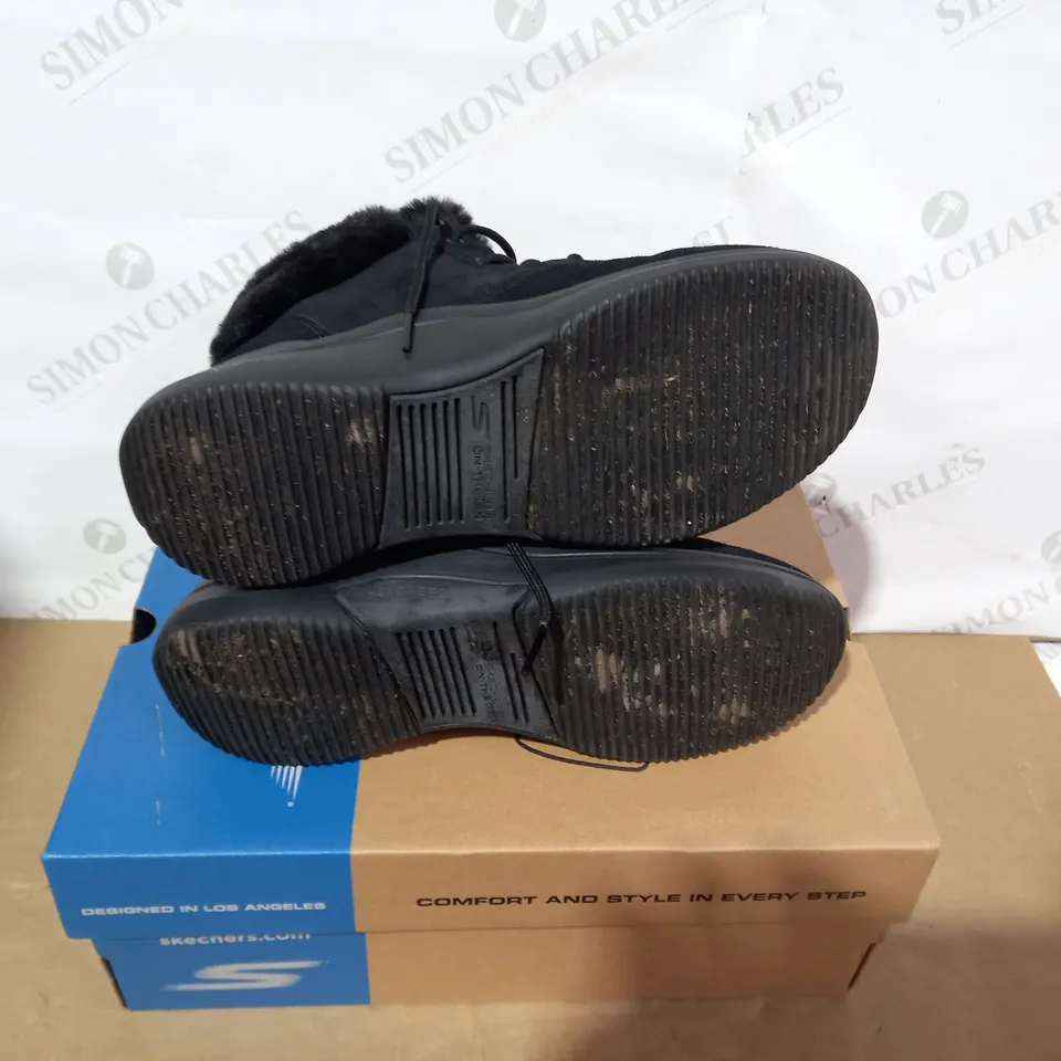 BOXED PAIR OF SKECHERS - SIZE 5