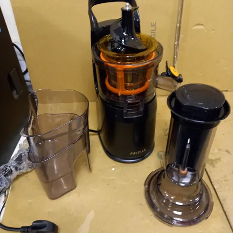 FRIDJA MASTICATING JUICER