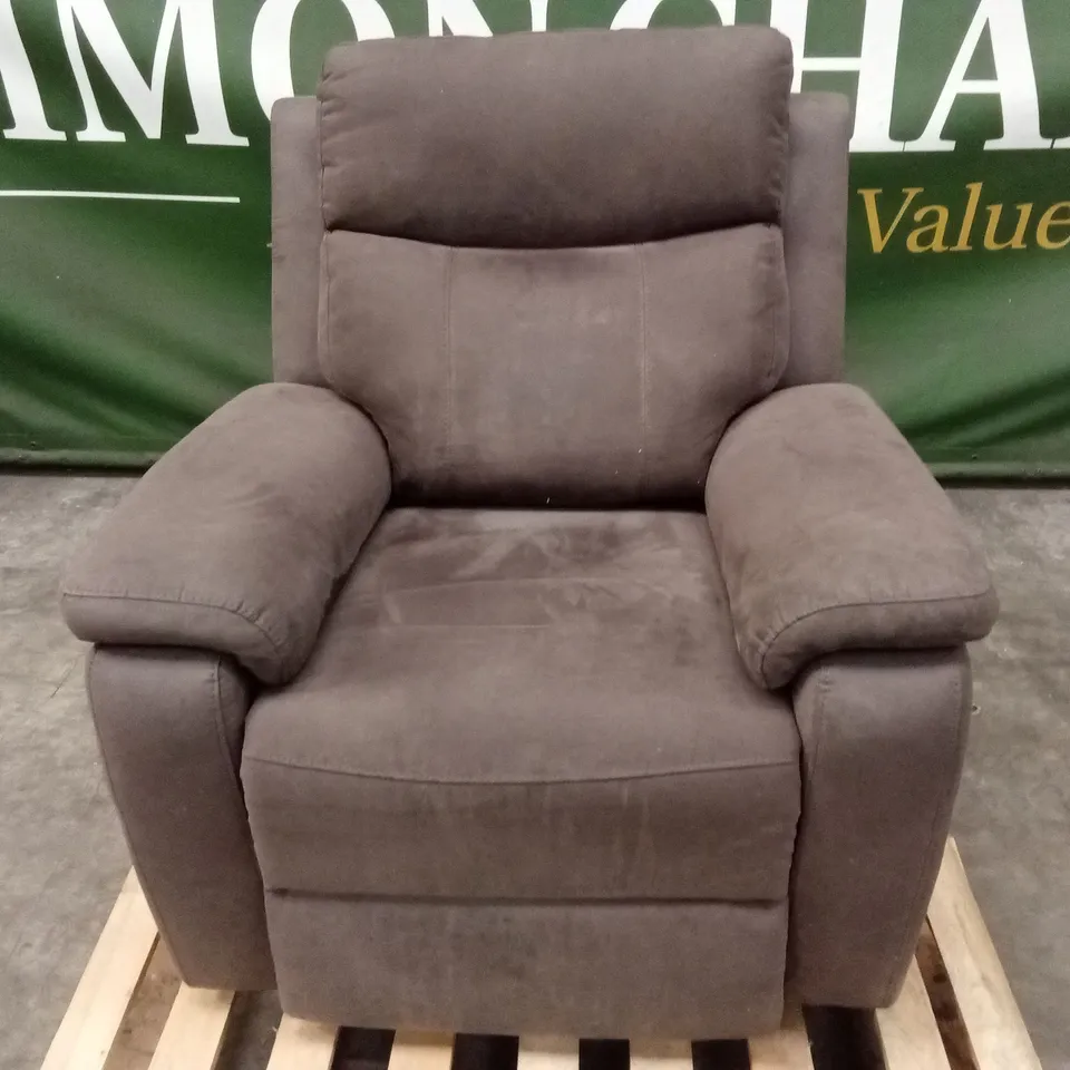 QUALITY DESIGNER POWER RECLINER ARMCHAIR