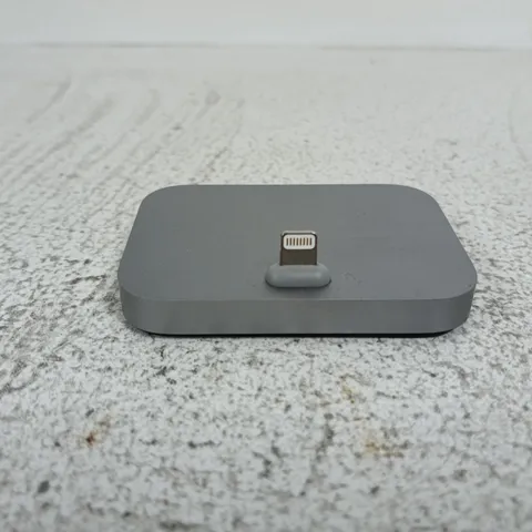 APPLE IPHONE LIGHTENING DOCK - SILVER