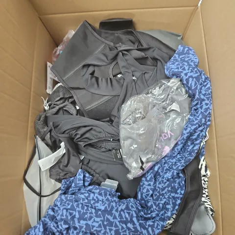 LARGE BOX OF APPROX 25 CLOTHING ITEMS IN VARIOUS SIZES, COLOURS AND STYLES - COLLECTION ONLY 