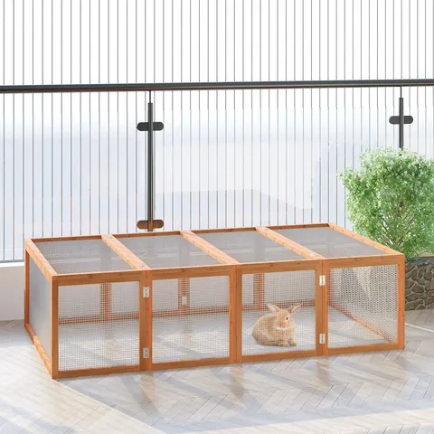 BOXED RABBIT HUTCH WITH WIRE MESH