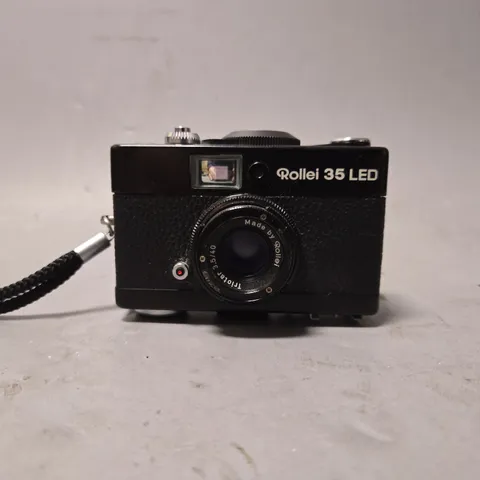 ROLLEI 35 LED BLACK CAMERA