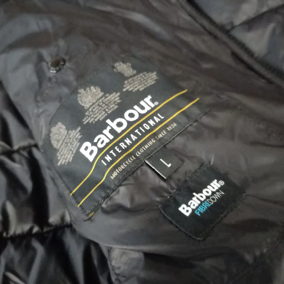 BARBOUR QUILTED BLACK JACKET - L